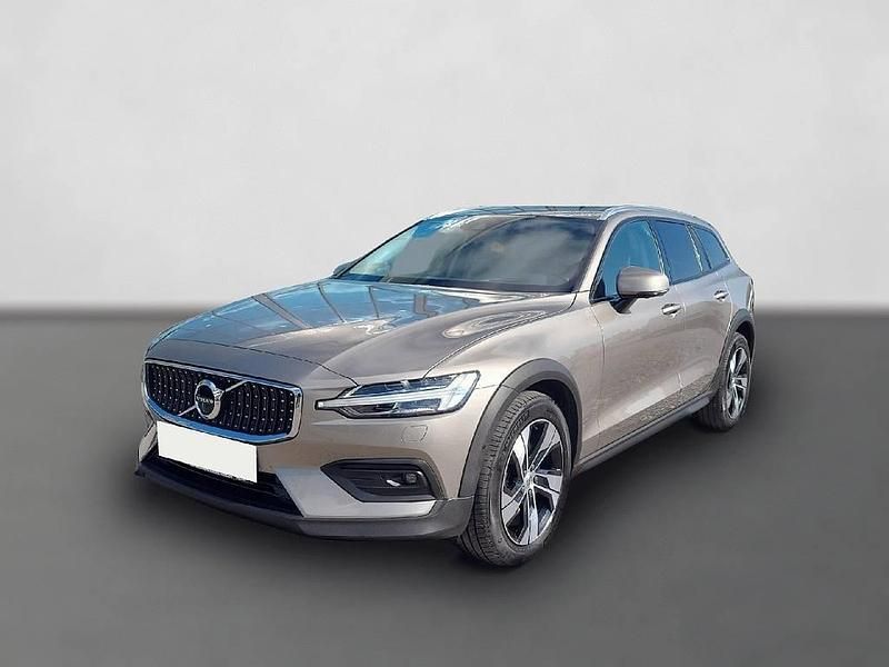Gebraucht Volvo V60 Pro 197 PS (144 kW) 2021 Grau Kombi