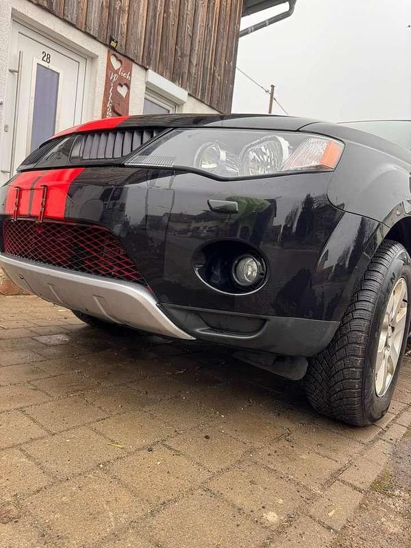 Gebraucht Mitsubishi Outlander Intense 156 PS (114 kW) 2009 Schwarz SUV