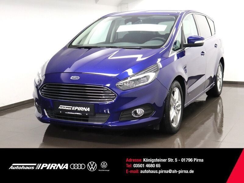 Blau Gebraucht 2017 Ford S-MAX Titanium Van / Kleinbus | 16.500 € (Fairer Preis) - Bild 1/4