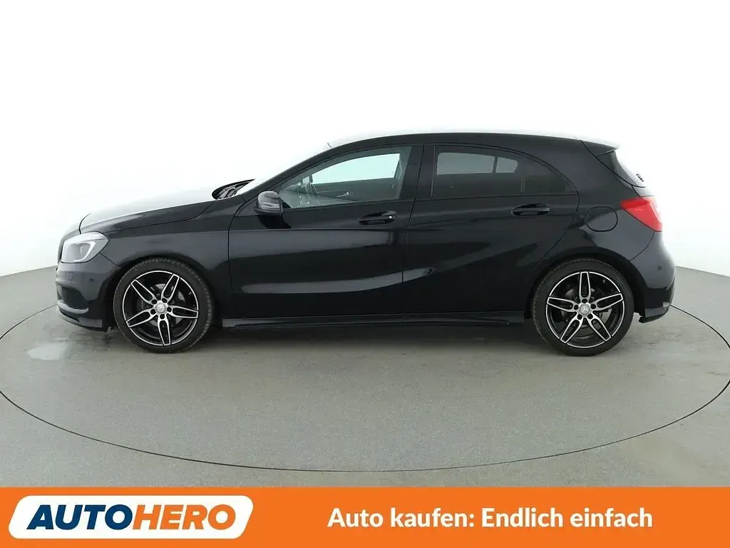 Gebraucht Mercedes A200 AMG 156 PS (114 kW) 2015 Schwarz Kleinwagen