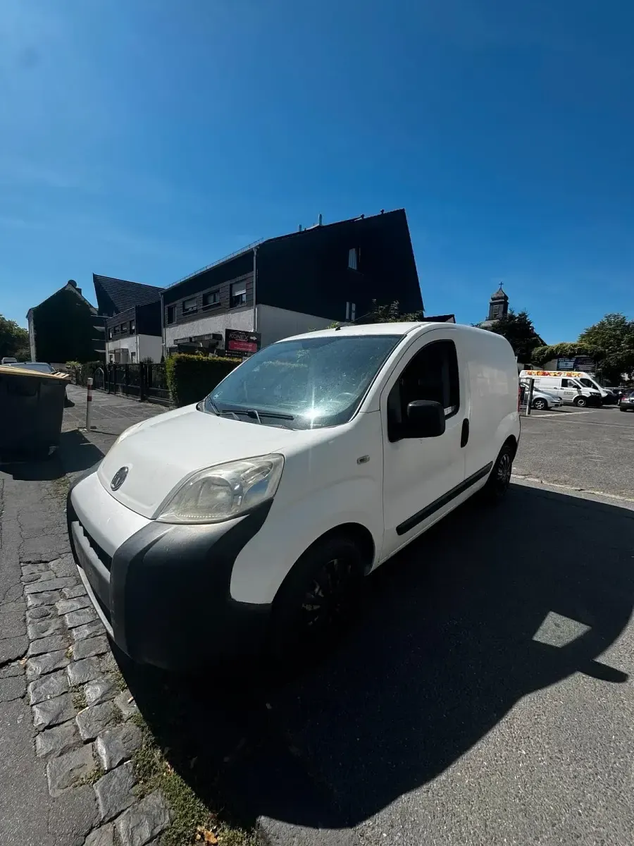 Gebraucht Fiat Fiorino 75 PS (55 kW) 2008 Weiß Van / Kleinbus