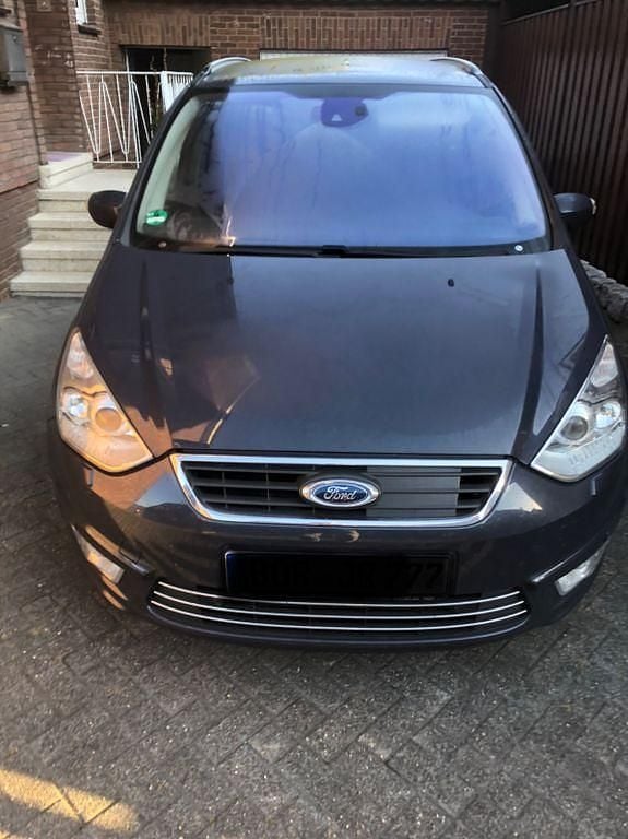 Usata Ford Galaxy Titanium 200 CV (147 kW) 2014 Grigio Monovolume