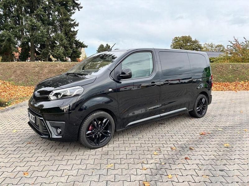 Schwarz Gebraucht 2019 Toyota Proace Executive Van | 38.000 € (Fairer Preis) - Bild 1/4