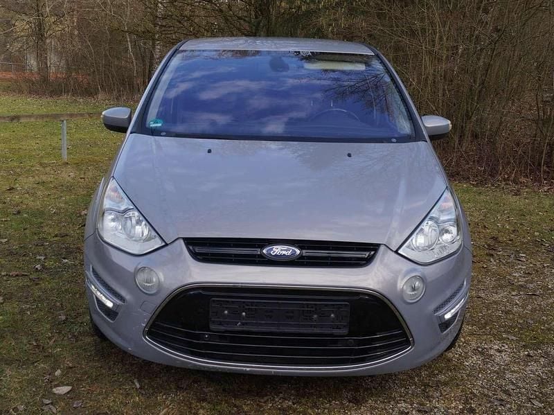 Gebraucht Ford Galaxy Titanium 160 PS (117 kW) 2011 Grau Van / Kleinbus