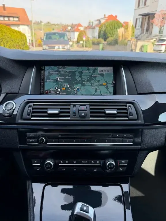 Gebraucht BMW 520 Efficient Dynamics 190 PS (139 kW) 2016 Schwarz Limousine