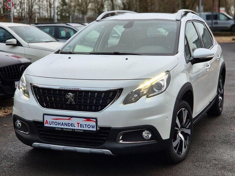 Weiß Gebraucht 2018 Peugeot 2008 Allure SUV | 10.950 € (Fairer Preis) - Bild 1/4