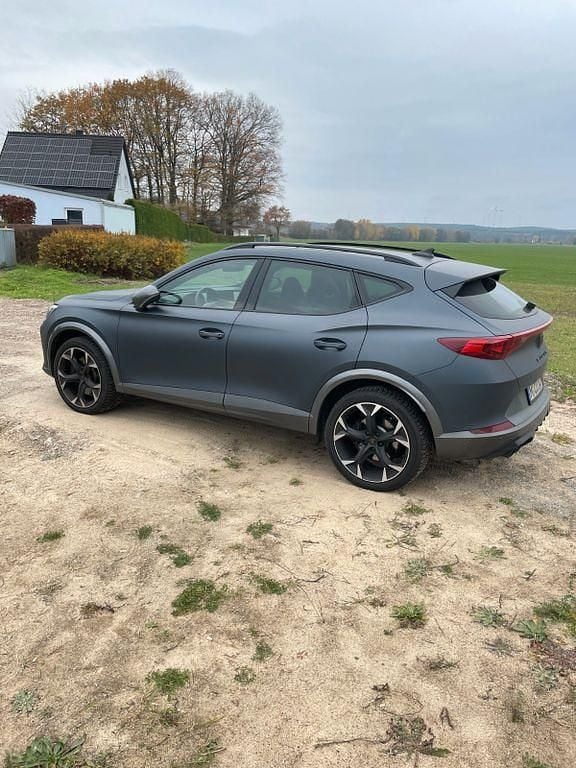 Grau Gebraucht 2021 Cupra Formentor VZ SUV | 30.100 € (Fairer Preis) - Bild 1/4