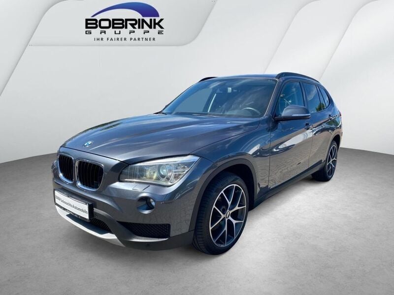 Grau Gebraucht 2014 BMW X1 SUV | 13.950 € (Fairer Preis) - Bild 1/4