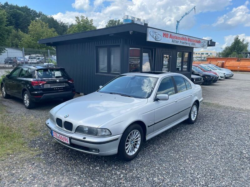Gebraucht BMW 523 170 PS (125 kW) 2000 Silber Limousine