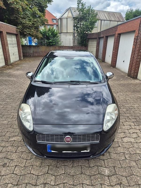 Schwarz Gebraucht 2008 Fiat Grande Punto Racing Kleinwagen | 1.500 € (Guter Preis) - Bild 1/4