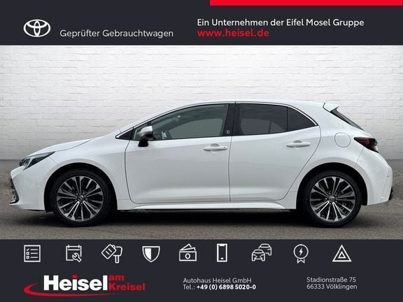 Gebraucht Toyota Corolla Team 140 PS (102 kW) 2024 Schneeweiß