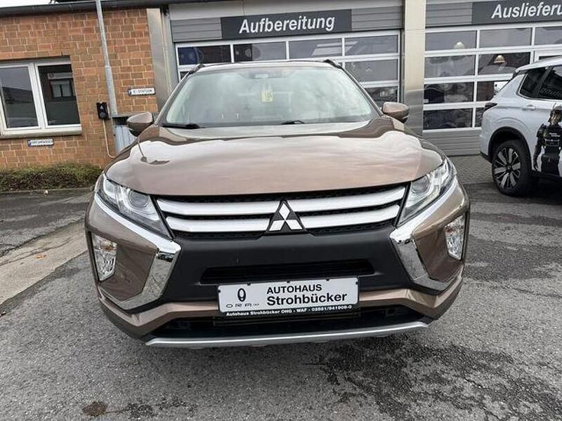 Gebraucht Mitsubishi Eclipse Cross Active 163 PS (119 kW) 2020 Braun SUV