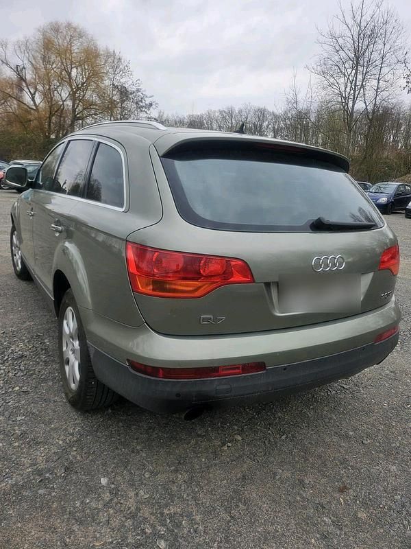 Gebraucht Audi Q7 232 PS (170 kW) 2006 Grün SUV