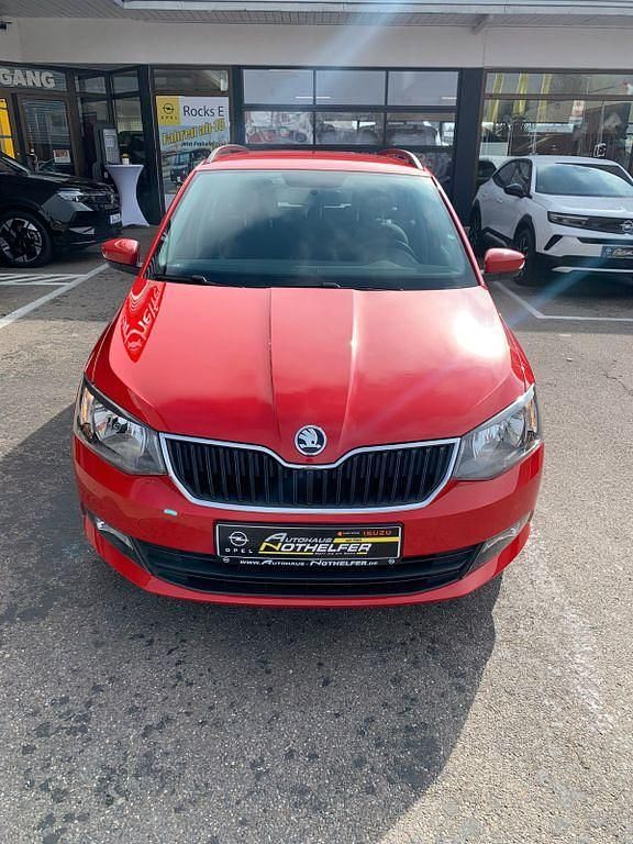 Gebraucht Skoda Fabia Ambition 95 PS (69 kW) 2017 Rot Kombi