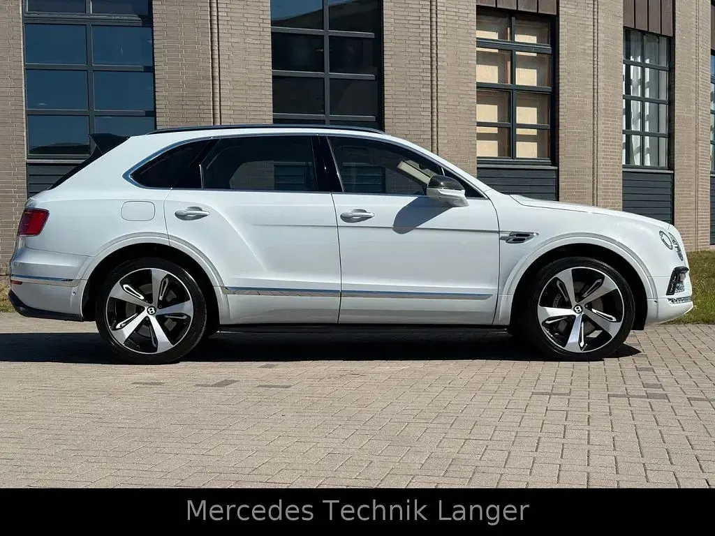 Brugt Bentley Bentayga 608 HK (447 kW) 2017 Hvid SUV