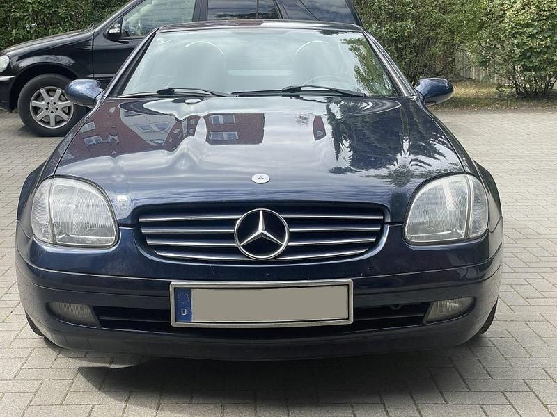 Blau Gebraucht 1999 Mercedes SLK200 Cabrio | 3.950 € (Guter Preis) - Bild 1/4