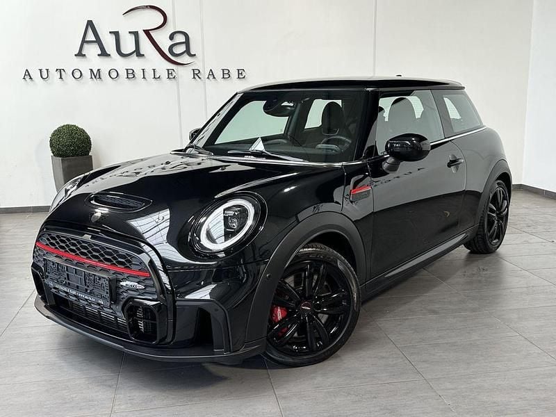 Gebraucht Mini John Cooper Works Sport 231 PS (169 kW) 2022 Midnight black ii Kleinwagen