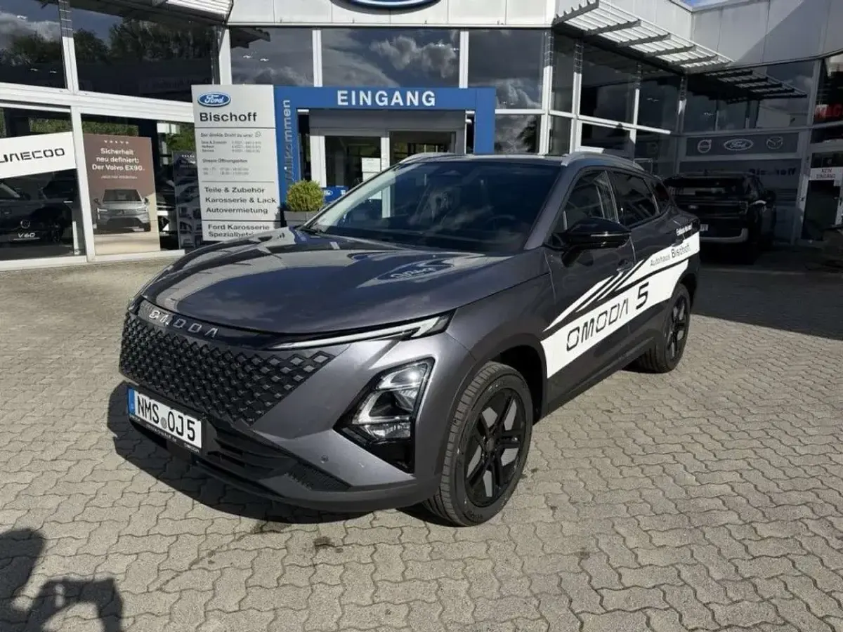 Gebraucht Omoda 5 224 PS (164 kW) 2026 Phantom grey SUV
