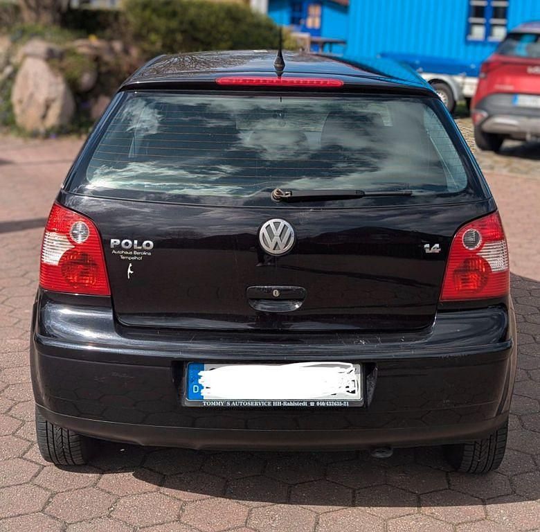 Gebraucht VW Polo Highline 75 PS (55 kW) 2003 Schwarz Limousine