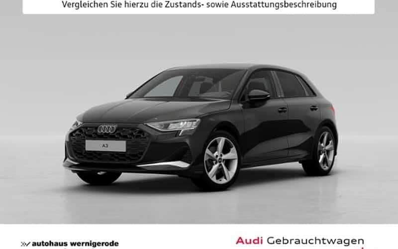 Mythosschwarz metallic Gebraucht 2024 Audi A3 Advanced Plus Limousine | 50.659 € - Bild 1/4