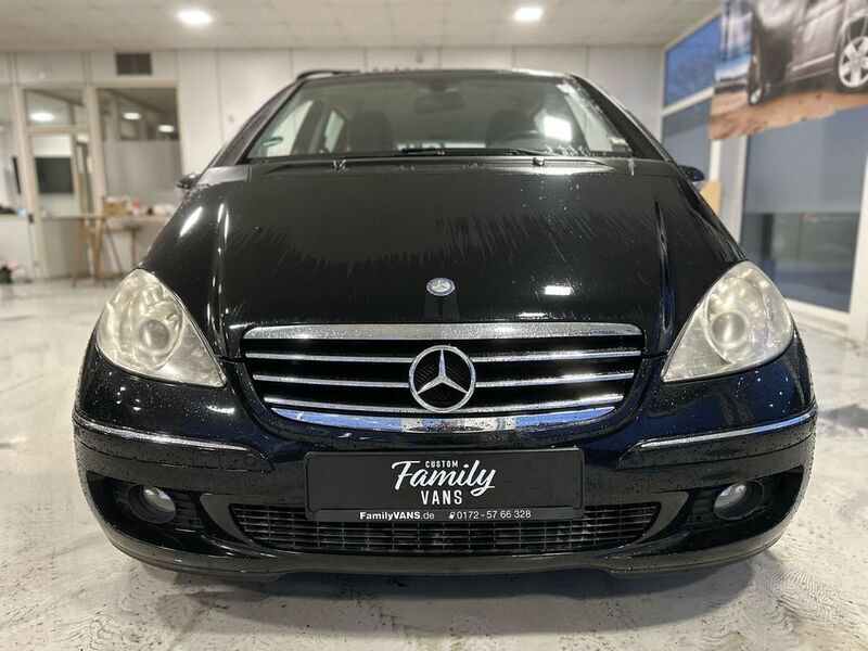 Schwarz Gebraucht 2005 Mercedes A180 Limousine | 1.699 € (Etwas zu teuer) - Bild 1/4