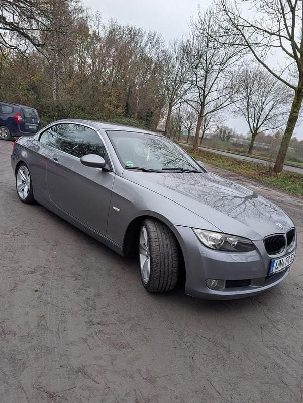 Grau Gebraucht 2007 BMW 325 Cabriolet Cabrio | 6.900 € (Superpreis) - Bild 1/4