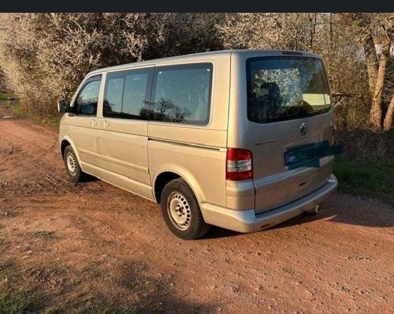 Gebraucht VW T5 174 PS (127 kW) 2007 Gold Van