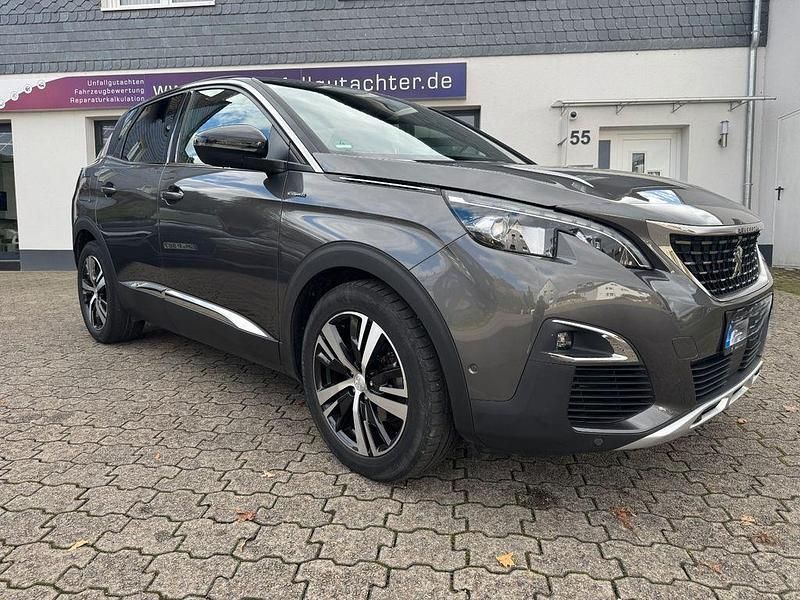 Grau Gebraucht 2018 Peugeot 3008 Allure SUV | 19.500 € (Fairer Preis) - Bild 1/4