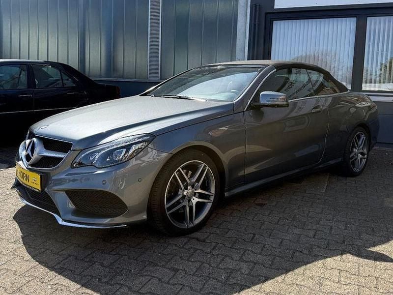Gebraucht Mercedes E200 AMG line 184 PS (135 kW) 2016 Grau Cabrio