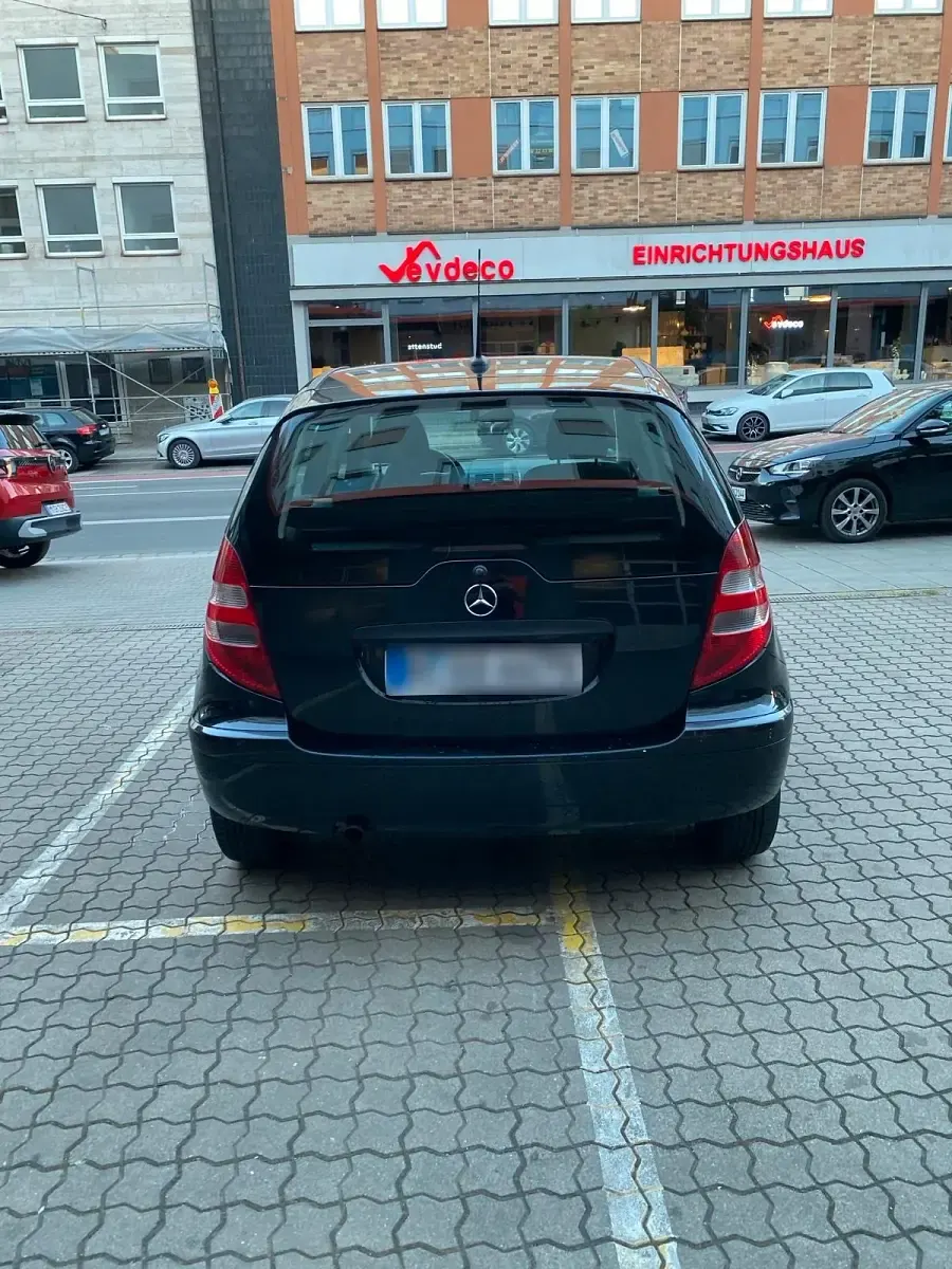 Gebraucht Mercedes A150 Classic 95 PS (69 kW) 2007 Schwarz Kleinwagen