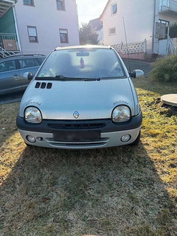 Gebraucht Renault Twingo 75 PS (55 kW) 2002 Silber Kleinwagen