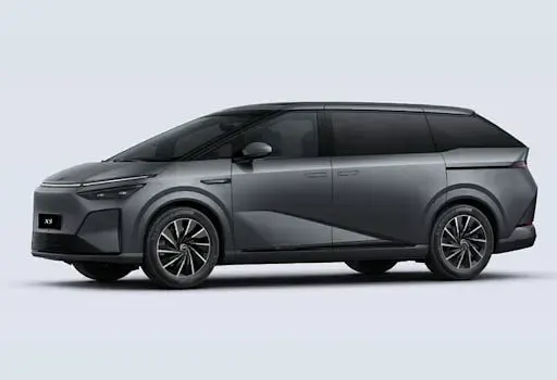 Neu XPENG X9 AWD Performance 369 kW (503 PS) 2026 Grau matte gray Van / Kleinbus