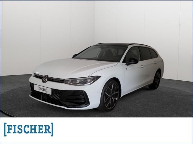 Weiss Neu 2025 VW Passat R-line Kombi | 59.959 € (Teuer) - Bild 1/4