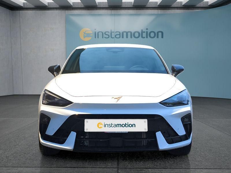 Second-hand Cupra Leon 300 CP (220 kW) 2025 Alb Hatchback