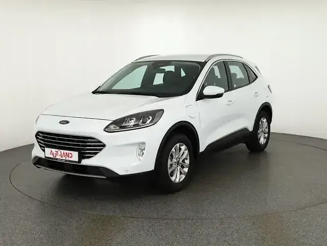 Gebraucht Ford Kuga Titanium 225 PS (165 kW) 2022 Weiß SUV