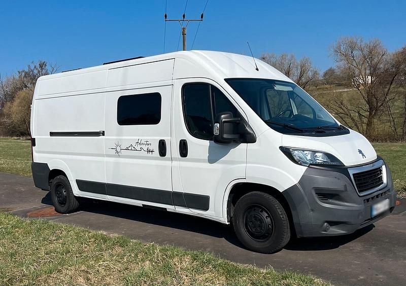 Gebraucht Peugeot Boxer 130 PS (95 kW) 2014 Weiß Van