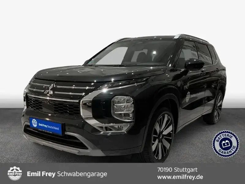 Schwarz Neu 2025 Mitsubishi Outlander P-HEV Top SUV | 56.790 € - Bild 1/3