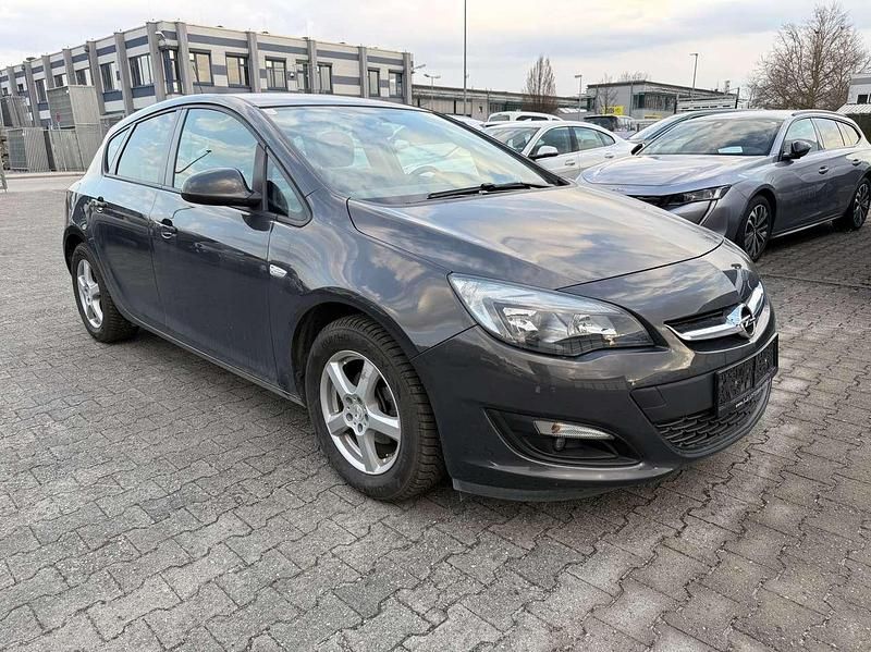 Gebraucht Opel Astra Style 120 PS (88 kW) 2015 Grau Limousine