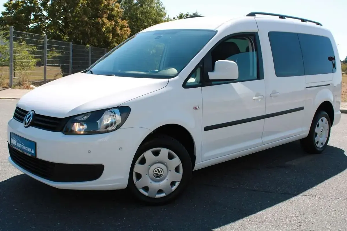Gebraucht VW Caddy Maxi Trendline 140 PS (102 kW) 2014 Weiß Van / Kleinbus