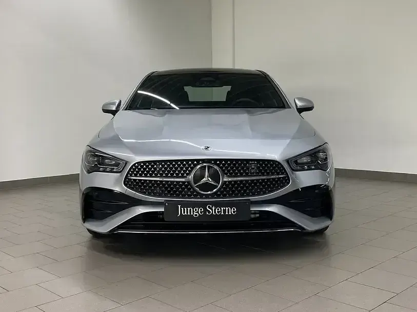 Gebraucht Mercedes CLA250 AMG 426 PS (313 kW) 2025 Silber Coupé