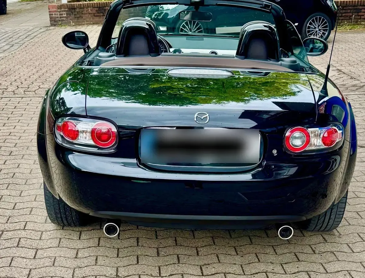 Używany Mazda MX5 126 KM (92 kW) 2008 Czarny Kabriolet