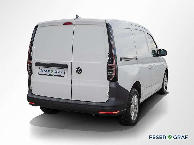 Gebraucht VW Caddy Maxi 122 PS (89 kW) 2023 Candyweiß Van / Kleinbus