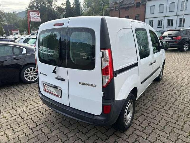 Usado Renault Kangoo 90 HP (66 kW) 2019 Branco Monovolume