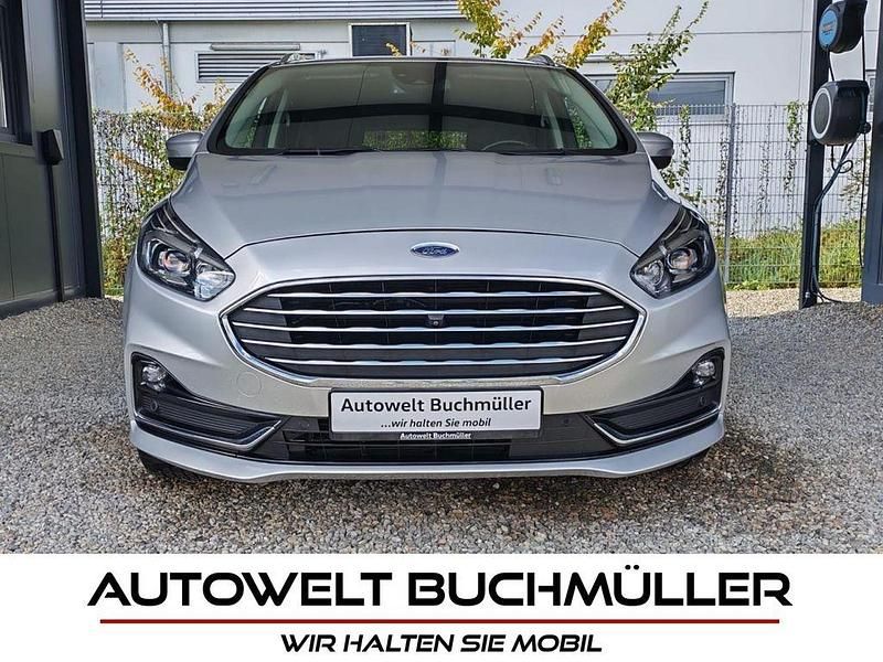 Silber Gebraucht 2022 Ford S-MAX S Van / Kleinbus | 21.980 € (Fairer Preis) - Bild 1/4