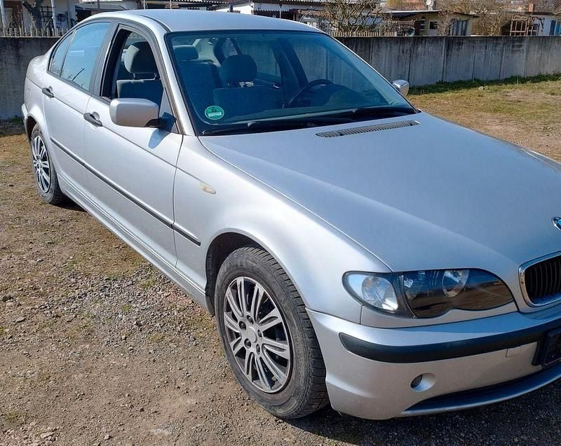 Gebraucht BMW 316 Exclusive 116 PS (85 kW) 2002 Silber Limousine