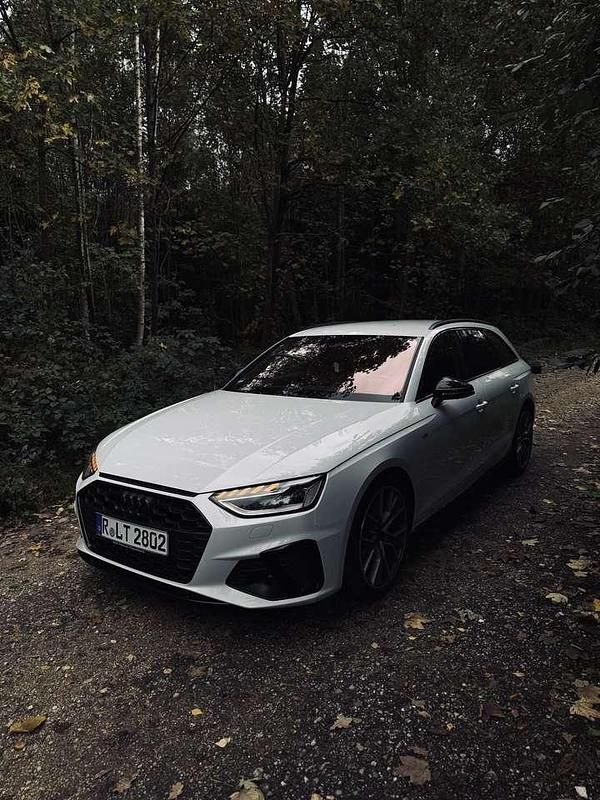 Gebraucht Audi A4 204 PS (150 kW) 2022 Kombi