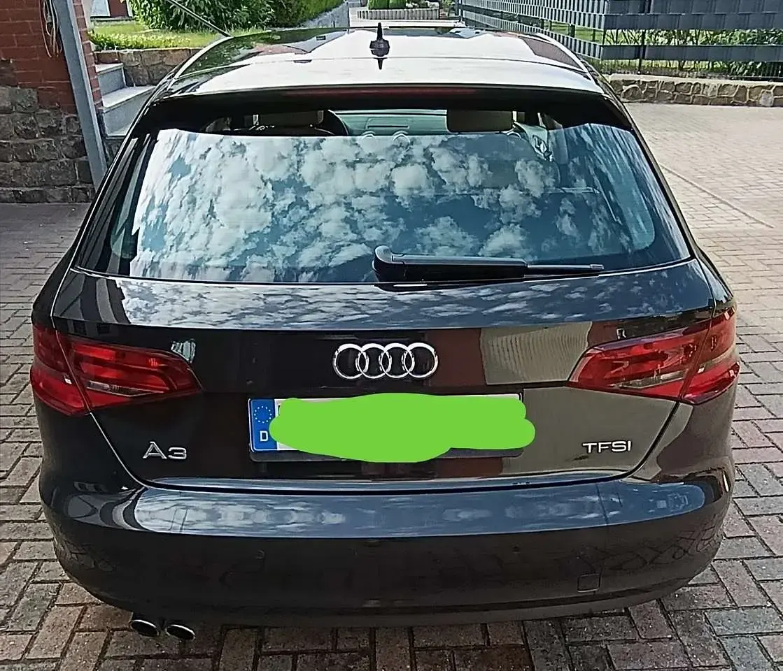 Gebraucht Audi A3 Ambiente 140 PS (102 kW) 2013 Braun Kleinwagen