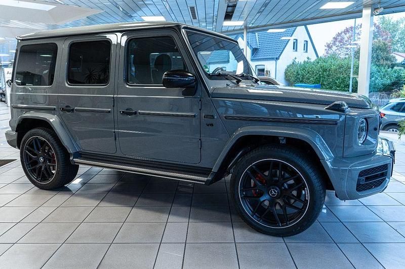Gebraucht Mercedes G500 AMG line 421 PS (309 kW) 2024 Grau SUV