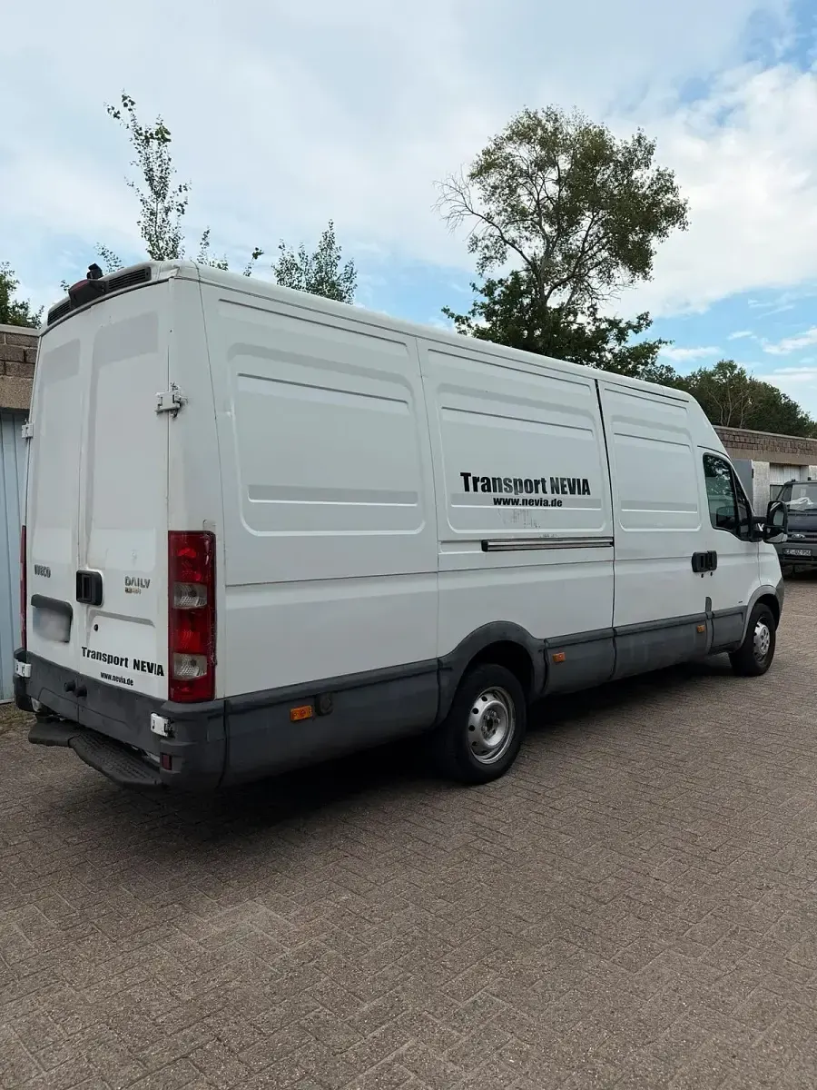 Gebraucht Iveco Daily 115 PS (84 kW) 2007 Weiß Van / Kleinbus