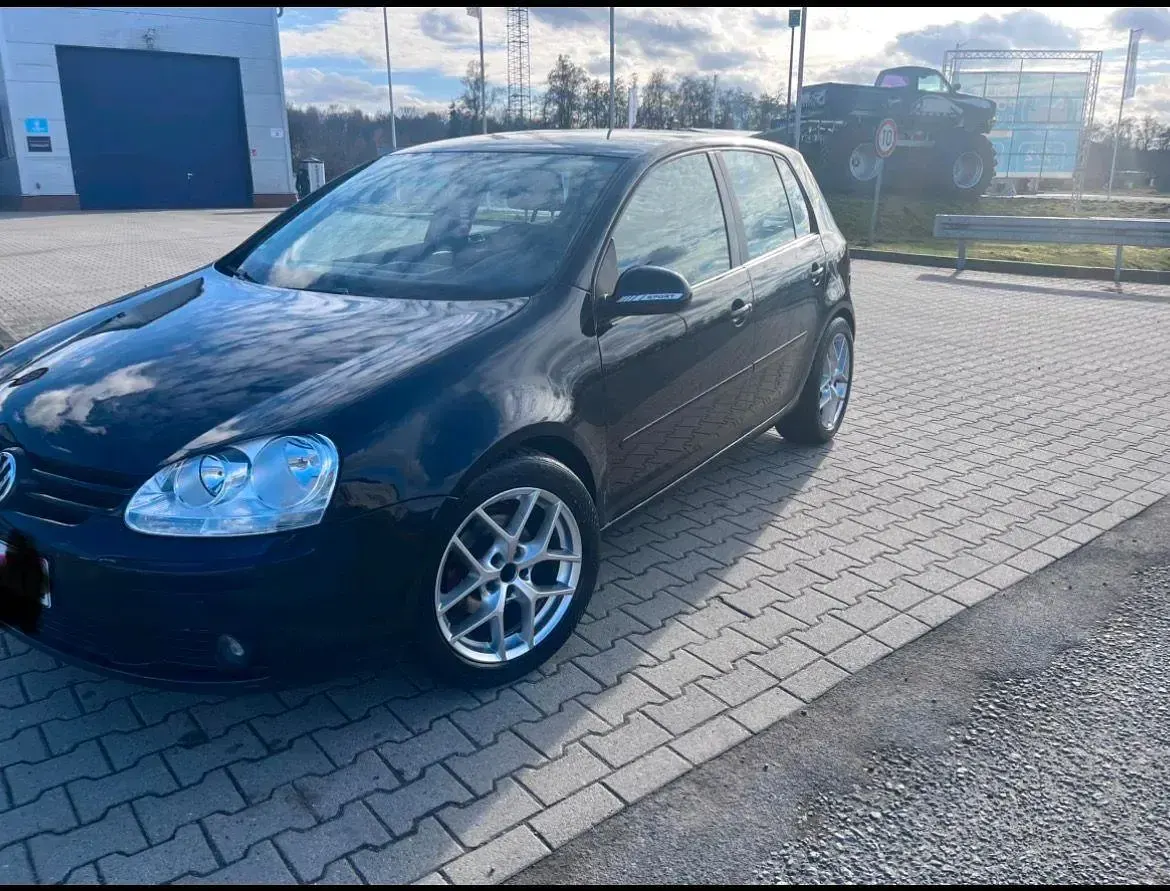 Gebraucht VW Golf IV 105 PS (77 kW) 2006 Schwarz Limousine
